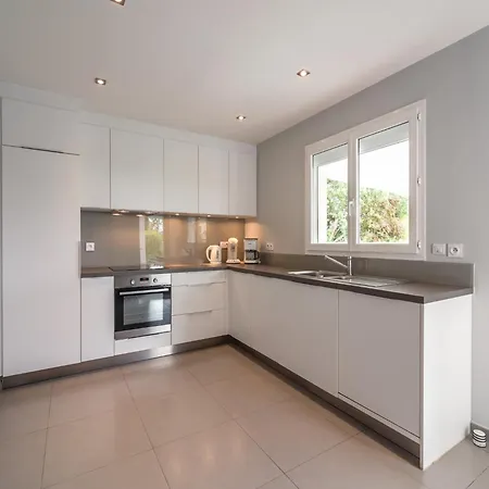 Luxurious In Geni S De Fontedit With Heated Pool Villa *