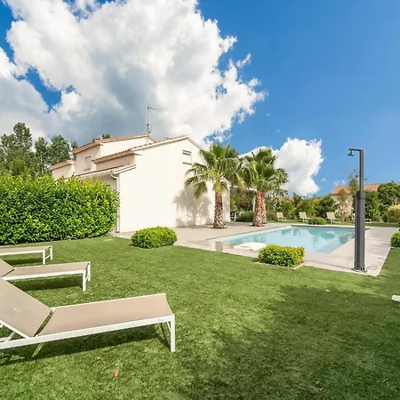 Villa Luxurious In Geni S De Fontedit With Heated Pool Saint-Genies-de-Fontedit