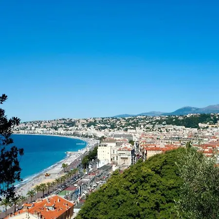 Luxurious In Genies De Fontedit With Heated Pool Вилла Saint-Genies-de-Fontedit