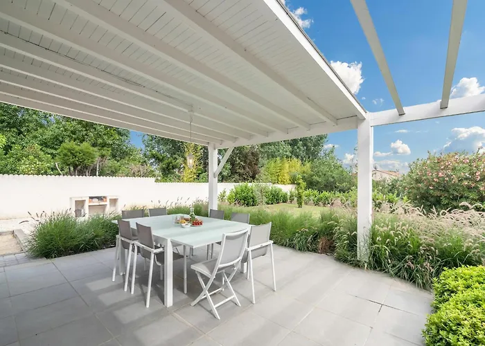 Luxurious In Genies De Fontedit With Heated Pool *